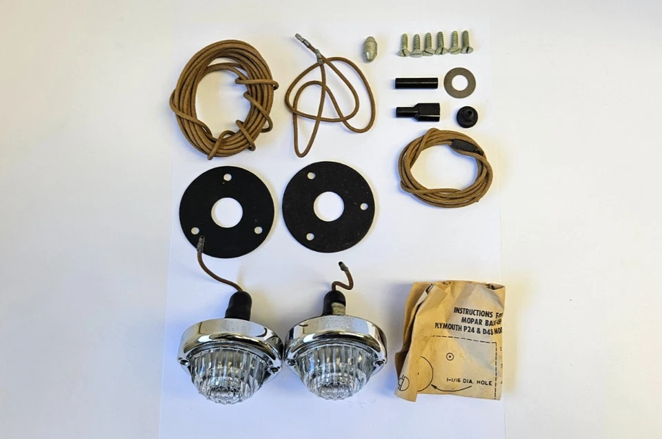 Plymouth & Dodge 1953 luz de respaldo lámpara lente par paquete de reparación 1498866 nuevo de stock Foto 3 de 4