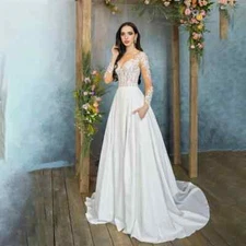 Exquisite A-Line Wedding Dresses O-Neck Long Sleeved Lace Appliques Bridal Gowns