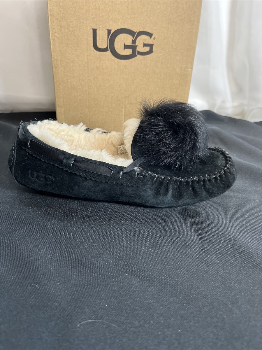 UGG W. Dakota Pom Pom Wool Moccasin in Black Size 5 NEW | eBay UGG W. Dakota Pom Pom Wool Moccasin in Black Size 5 NEW | eBay