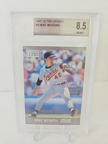 1991 Fleer Ultra Update - #U-4 Mike Mussina (RC)- Beckett 8.5-New York Yankees