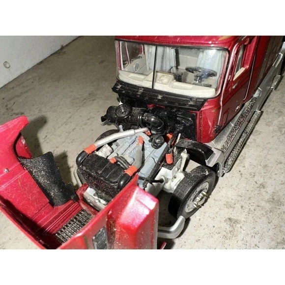 Franklin Mint DieCast Mack Truck & Trailer 1993 1/32 Semi Scale Read Description - Image 4 of 4