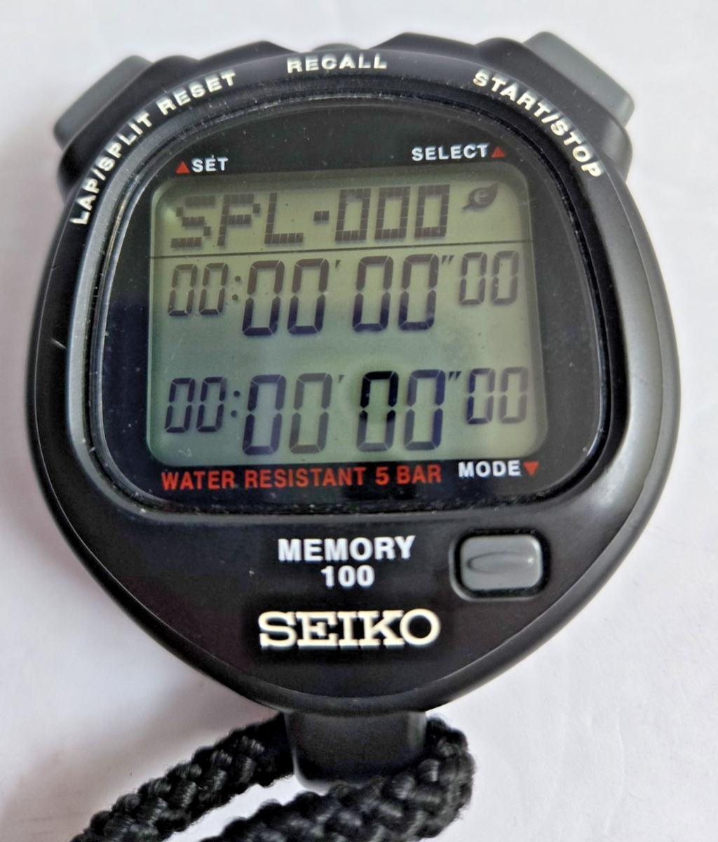 Seiko S056-4000 Memory 100 Lap Interval Digital Quartz Stopwatch