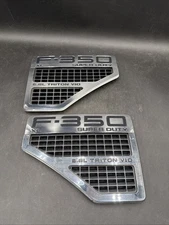 08-10 Ford F350 XL Super Duty 6.8L TRITON V10 Fender Emblem Logo Set Vent LH RH