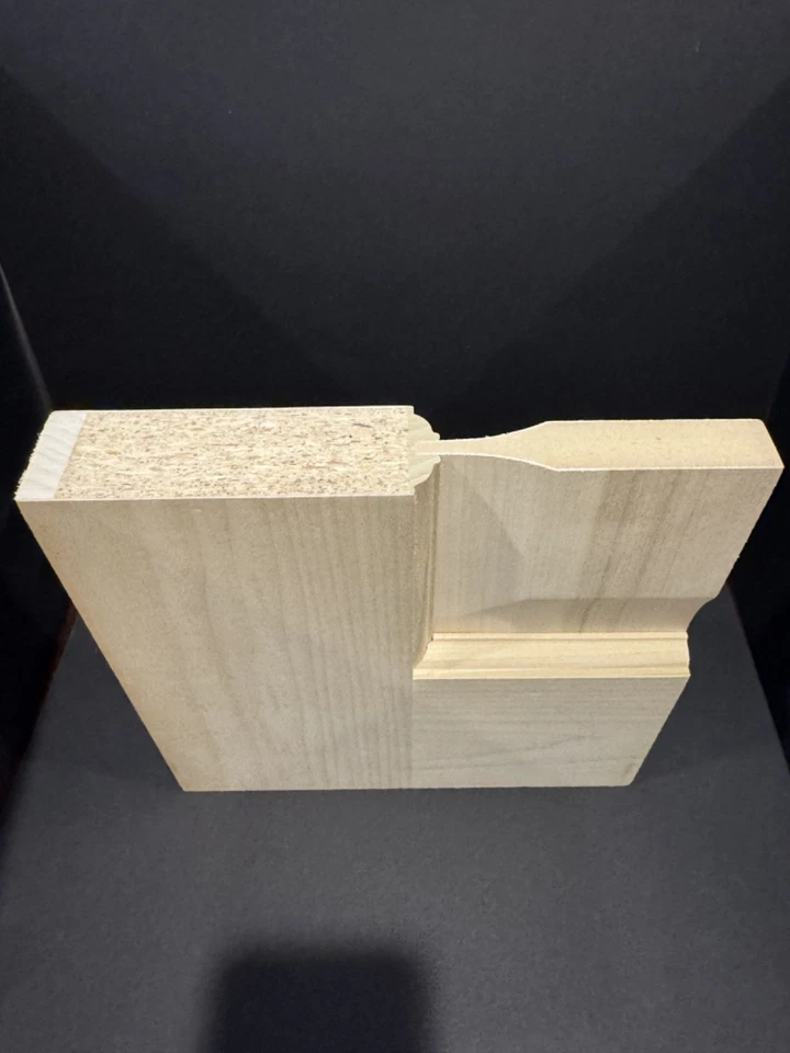 Puertas interiores de madera de núcleo macizo grado mancha selecta y mejor elevada con 4 paneles Foto 4 de 4