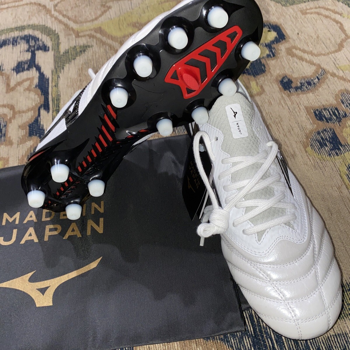 Mizuno Morelia Neo IV Beta Made In Japan FG Soccer Shoes Mizuno Morelia Neo IV Beta Made In Japan FG Soccer Shoes