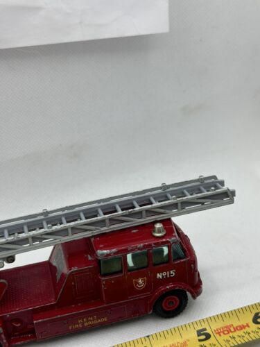 1 ladder extension Merryweather Fire Engine Matchbox Series King Size No. 15 - Picture 4 of 4
