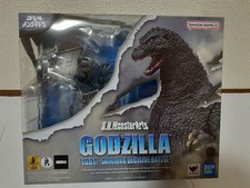 SH MonsterArts Godzilla 1991 Shinjuku Decisive Battle vs King Ghidorah JP