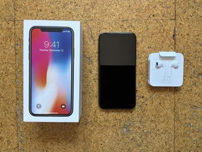 Apple iPhone X - 64GB - Space Grau (Ohne Simlock)