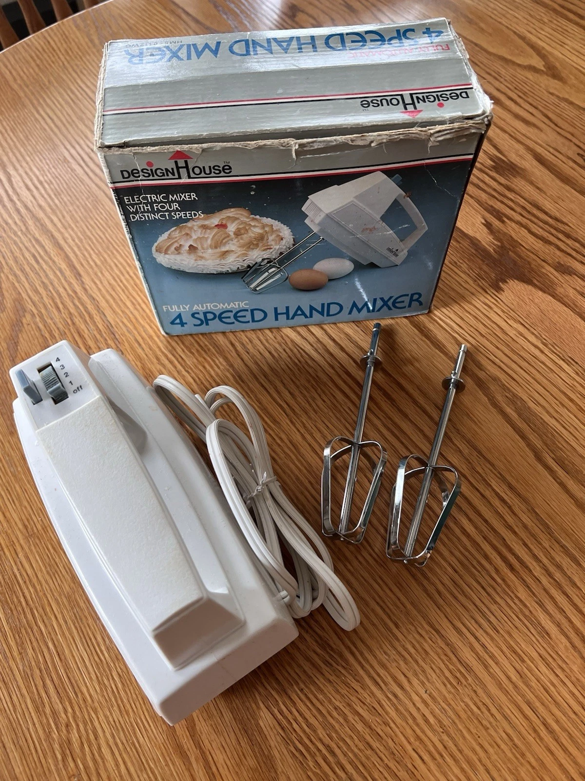 Vintage 1970s Design House 4 Speed Hand Mixer Electric w/ Box Retro Tested Works
Opens in a new wind
