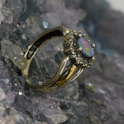Lira'tu Lightning Ridge Ópalo Oscuro 0.80ct Plata 925 y Oro 9ct con Anillo Circonita... - Imagen 7 de 7