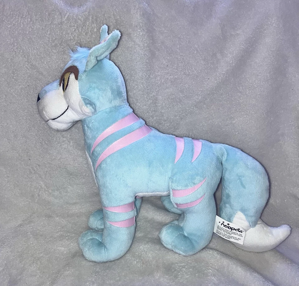 "Lupa de peluche JAKKS Neopets azul rosa a rayas 10"" 2008" Foto 2 de 4