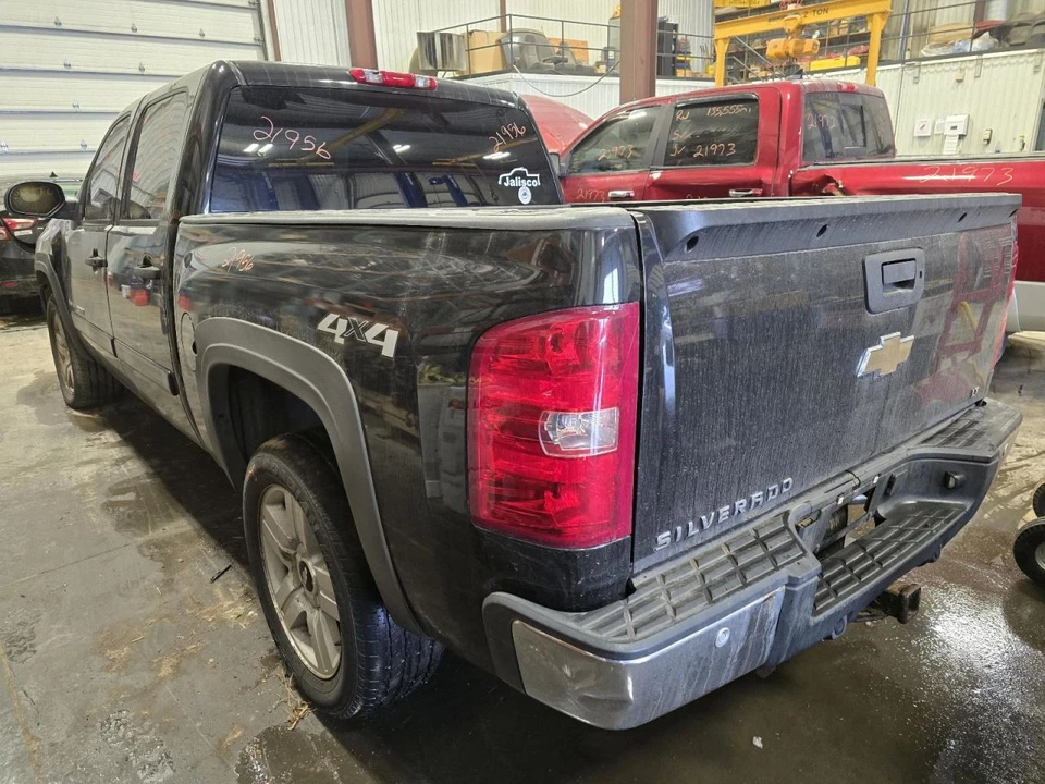 07 - 13 CHEVROLET SILVERADO 1500 Coolant Resivor E853439 Foto 3 de 4