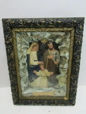VINTAGE CATHOLIC RELIGIOUS SICK CALL CABNIT SHADOW BOX MARY JESUS JODEPH FAMILY
