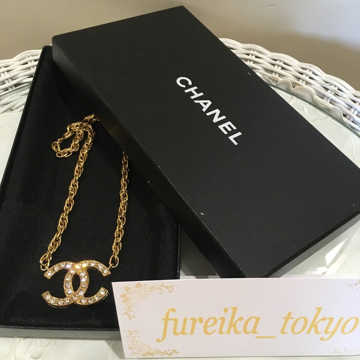 CHANEL big CC Logo 1.77x1.18in Rhineston Chain Pendant