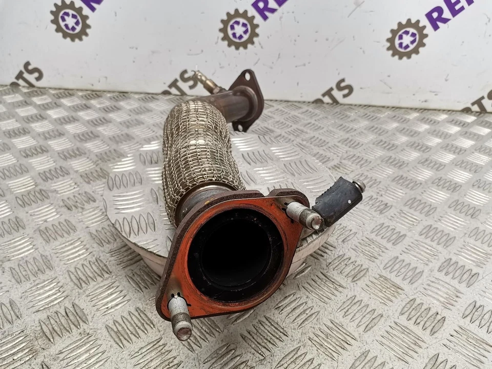 Tubo de escape Hyundai Bayon 1.0 gasolina TGDI 2021-2024 Foto 4 de 4