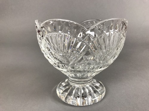 Crystal Candy Dish Flawless 5" Tall 6" Diameter Pedestal Round - Picture 2 of 5
