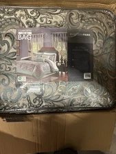 Madison Park Essentials Brystol 24 Piece Room Comforter All Season Bedding-Set