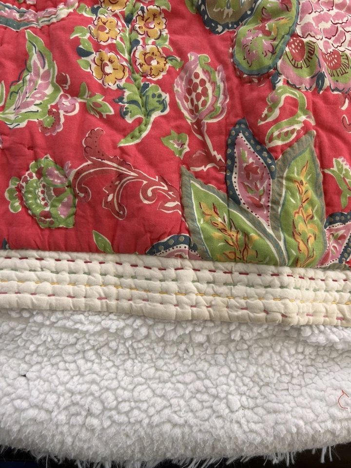 Almohadas de granero de cerámica multicolor Shams estándar floral, coral multicolor par Foto 2 de 4