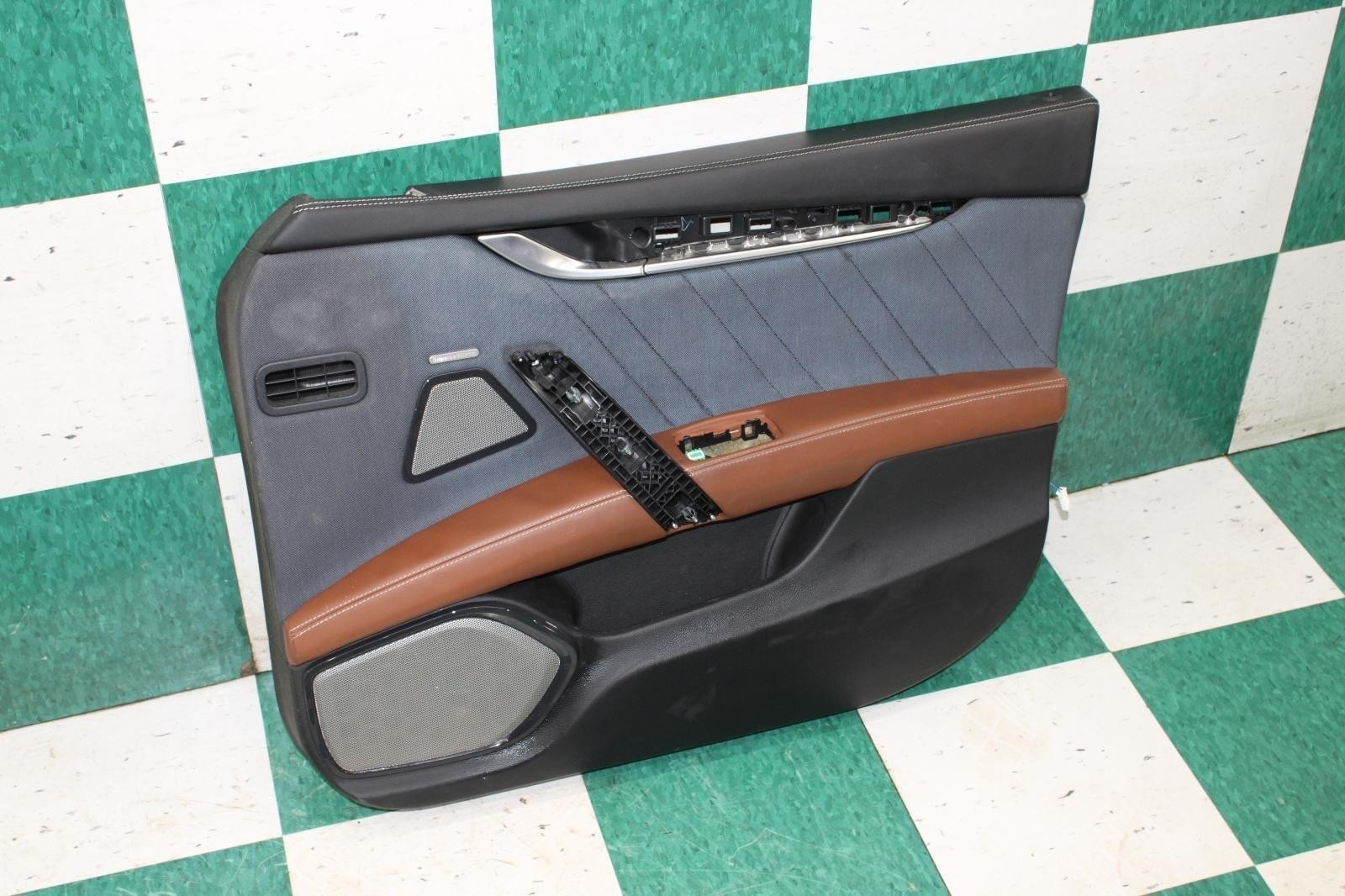 14-19 MASERATI GHIBLI Blu Brown RF RH Passenger Right Door Trim Panel Unit OEM