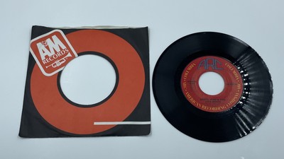 EARTH, WIND & FIRE: let's groove / instro ARC 7'' Single 45 RPM Vinyl Record