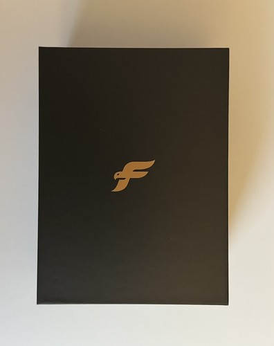Finalmouse UltralightX Lion Medium Guardian - Batch 2 Presale in 