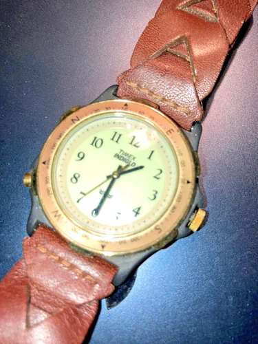 Vintage TIMEX INDIGLO WATCH-Leather Band Compass Bezel-Needs Battery-FOR PARTS/