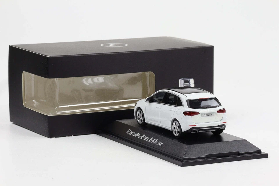 1:43 Herpa Mercedes-Benz B-Klasse W247 2018 Bianco Polare Rivenditore - Immagine 2 di 4