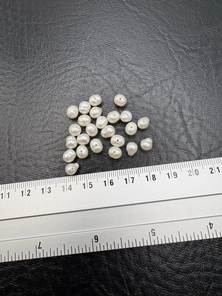 Echte Süßwasserperlen 24-Stück -gebohrt, perfekt für Schmuck, Ketten, Armbänder  - Bild 3 von 3