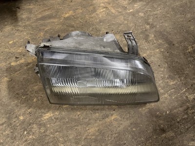 SUZUKI SWIFT EA II FRONTSCHEINWERFER VORNE RECHTS H4 KOITO 110-32272R GEBRAUCHT!