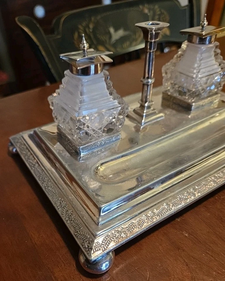 Walker & Hall Sheffield English Silverplate Inkwell Ink Standish as is - Image 3 of 4