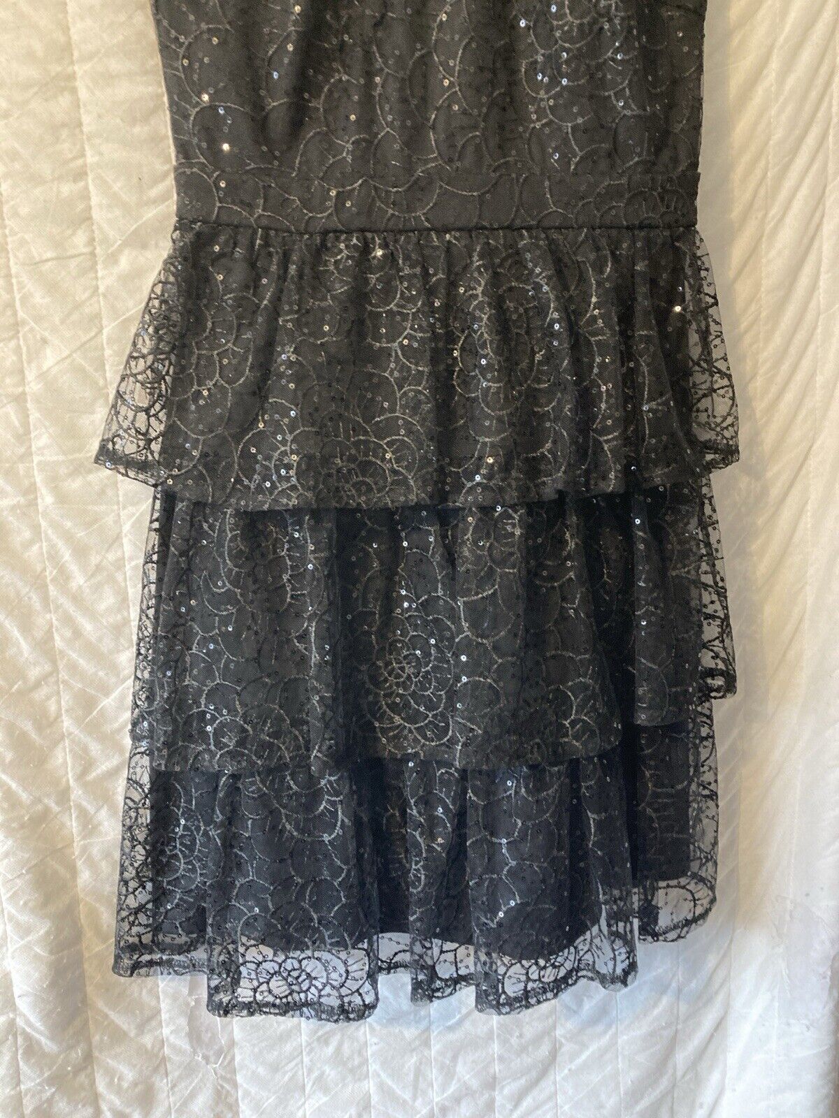 Picture 3 of 12