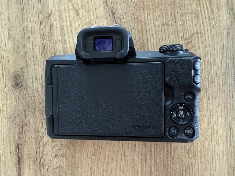Canon EOS M50, foto 3 di 5