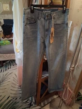 NWT Men's Flypaper 29x32 Bootcut Light Blue Jeans With Embroidered Back Pockets