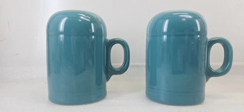 RANGETOP SALT PEPPER SHAKERS Turquoise Blue RANGE TOP FIESTA new