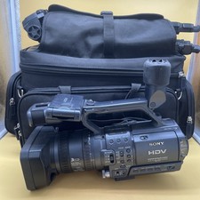 Sony HDR-FX1 Digital HDV Video Camcorder Good Condition W/Bag/Charger/Tripod 