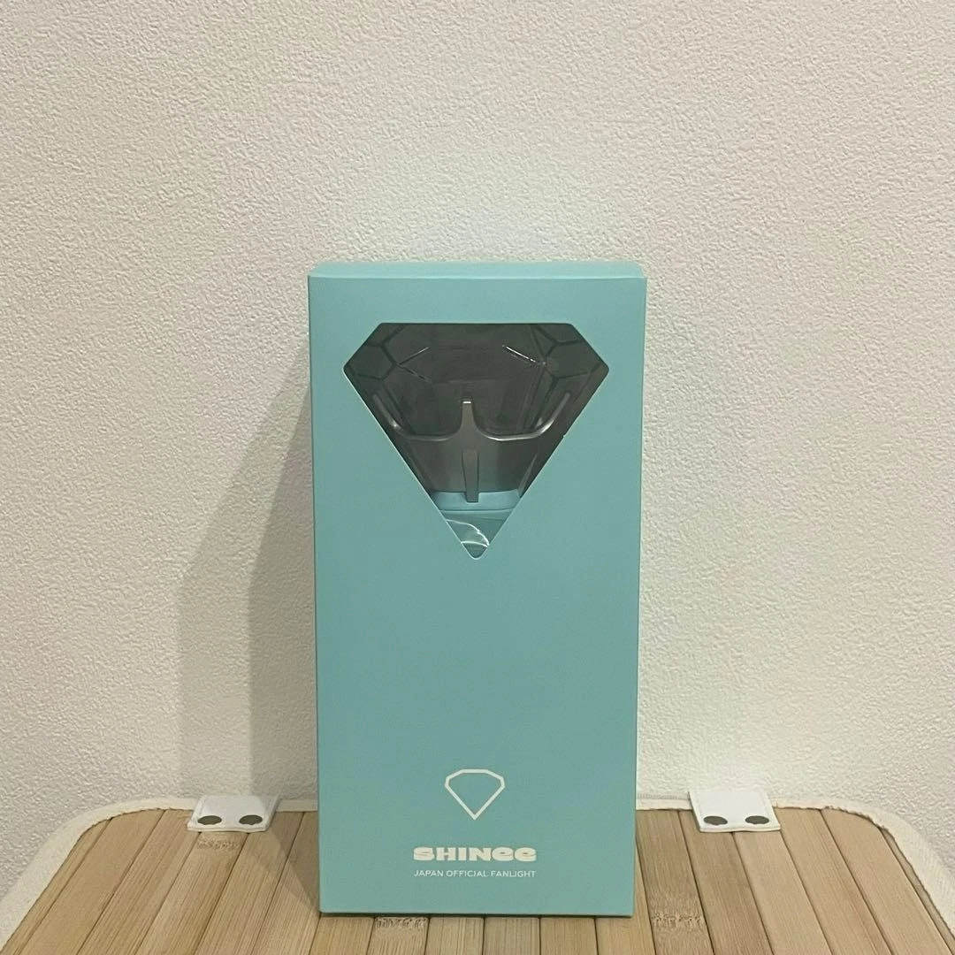 SHINee 纪念品| eBay