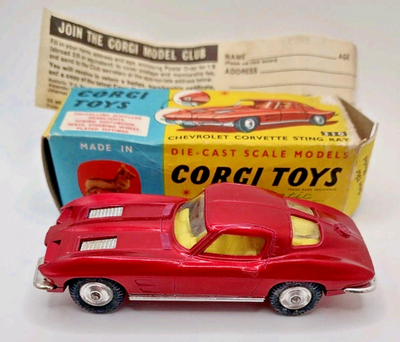 CORGI TOYS GB 310. Chevrolet Corvette STINGRAY. 1/43. 1963