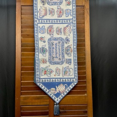 VTG  Share the Warmth of Home  Tapestry Table Runner Tea Themed Cozy Cottage