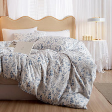 3Pcs Floral Comforter Set Full Size, Botanical Blue Flowers Leaves on White Cute