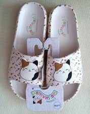 Squishmallows Cat Sandals Slides 9/10 NWT runs large Cam the Cat