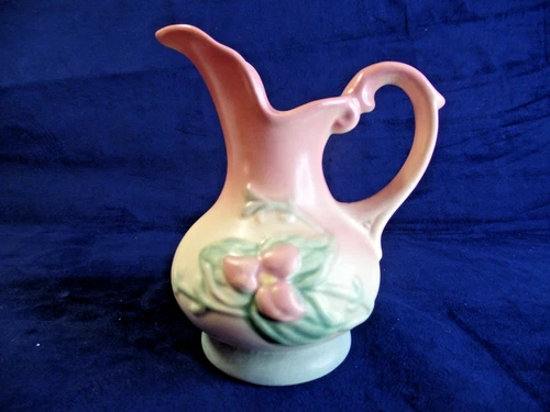 Vtg 1940s Hull Art Pottery USA W2 5 1/2 Pink Wildflower Vase Ewer Pitcher