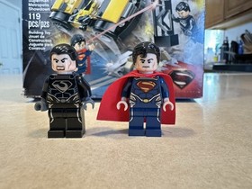 LEGO DC Comics Super Heroes: Superman Metropolis Showdown (76002)