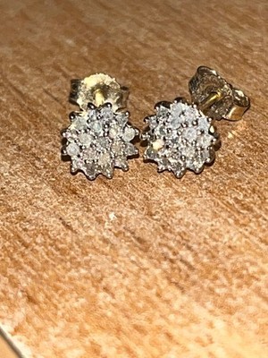 Vollständig gepunzt 9 kt Gelbgold Diamant Cluster Ohrringe (je 0,1 ct)