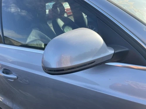 2015-2018 AUDI Q3 Power Folding Side View Mirror Left Driver Silver       980166