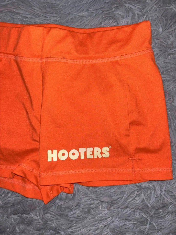 HOOTERS NIÑA UNIFORME NARANJA SHORTS - TALLA PEQUEÑA Foto 3 de 4