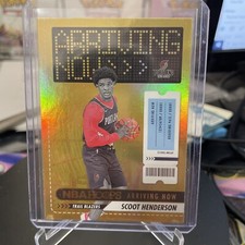 2023-24 Panini Hoops Scoot Henderson #4 Arriving Now Rookie Holo Foil Gold RC 