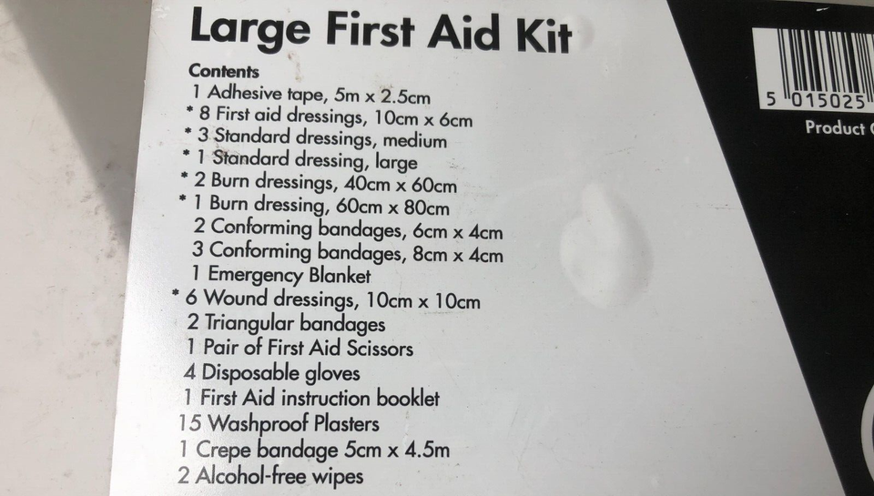FIRST AID KIT LARGE HALFORDS SUITABLE HOME, WORK HOLIDAY CAR. EXCEEDS