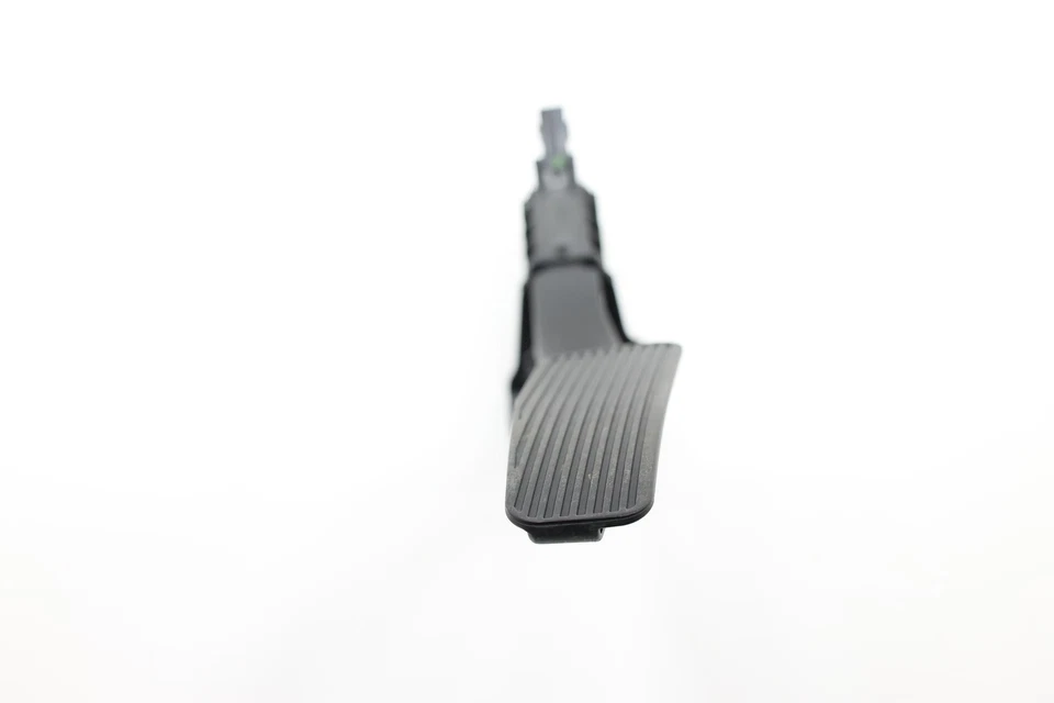 Chrysler Voyager 2020-2025 pedal de gasolina acelerador sensor de acelerador OEM 04581677AB Foto 4 de 4