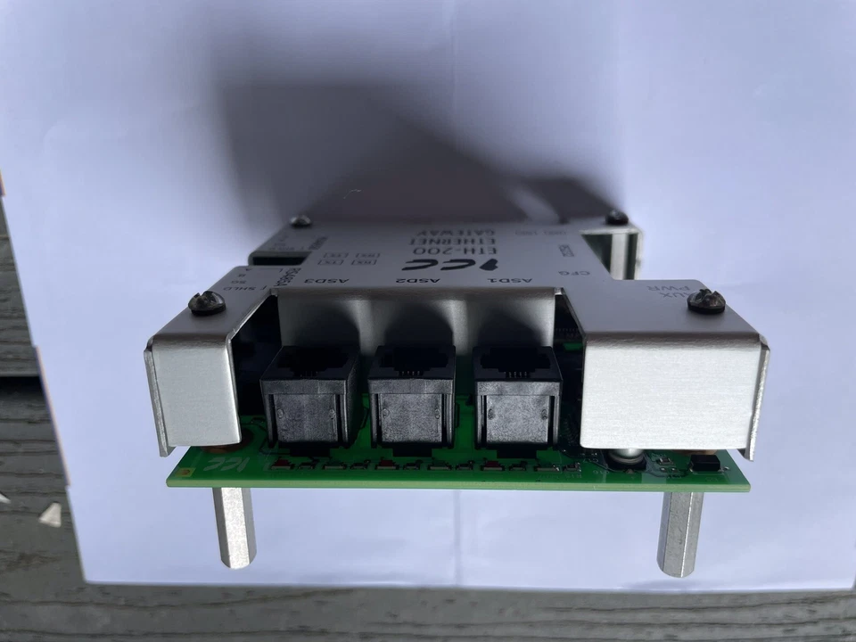 Gateway ICC Instrument ETH-200 Foto 2 de 4