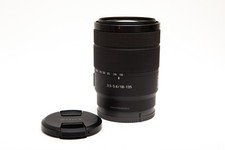 Sony SEL E 18-135mm F/3.5-5.6 OSS Lens - Sharp & Fast! (USA Model)